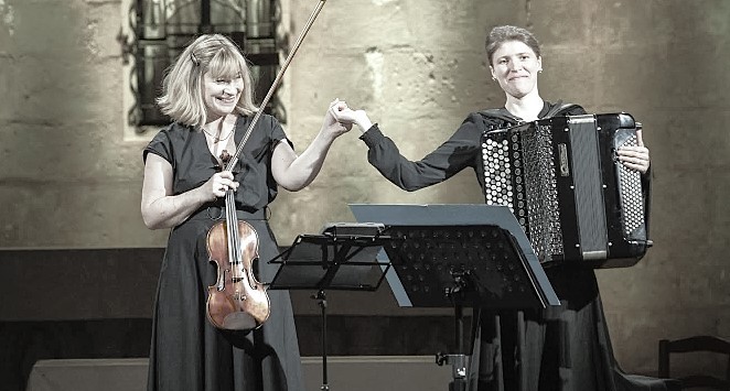 Amanda Favier & Elodie Soulard